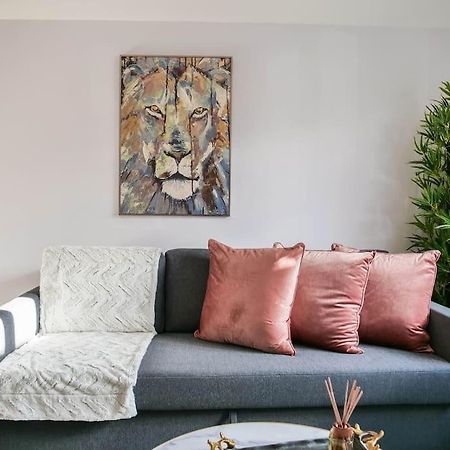 Stylish Retreat For Your Short Getaway ロンドン エクステリア 写真