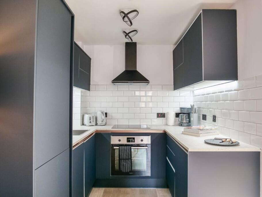 Stylish Retreat For Your Short Getaway ロンドン エクステリア 写真