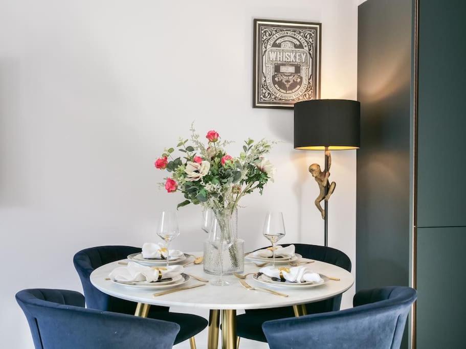 Stylish Retreat For Your Short Getaway ロンドン エクステリア 写真